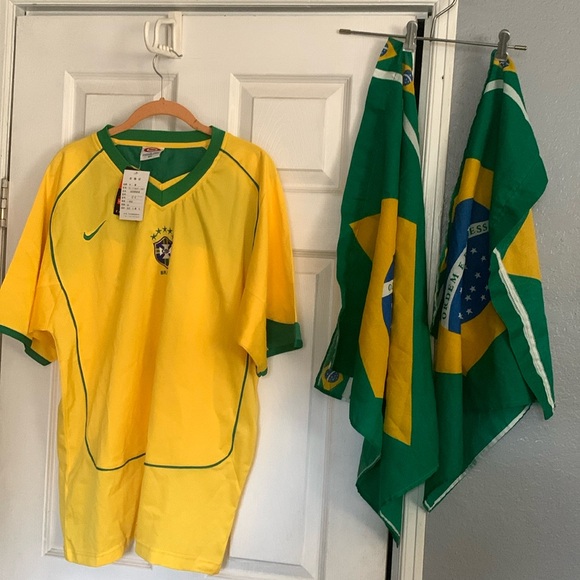 Other - NWT bundle of 4 Brazilian Jersey 2flags one flip flop